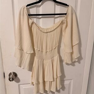 Forever 21 Ivory Pleated Blouse
